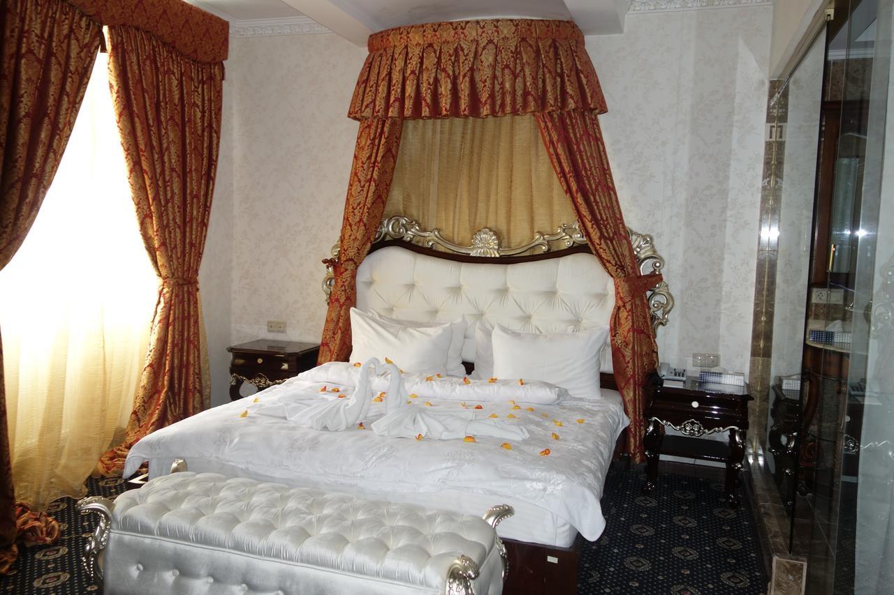 Moscow Holiday Hotel Luaran gambar